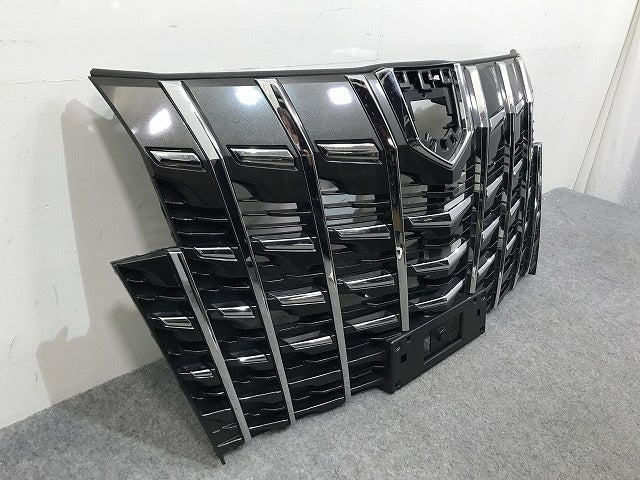 アルファード/S 30系/AGH30W/AGH35W/GGH30W/GGH35W 純正 後期 フロントグリル/ラジエーターグリル 53101-58360/380/390/400 トヨタ(137273)