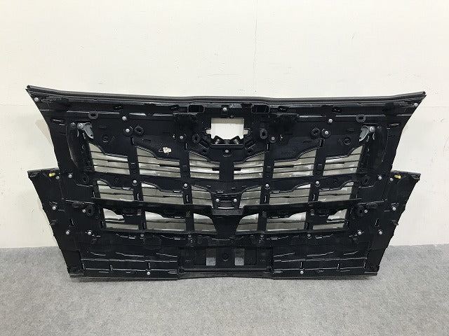 アルファード/S 30系/AGH30W/AGH35W/GGH30W/GGH35W 純正 後期 フロントグリル/ラジエーターグリル 53101-58360/380/390/400 トヨタ(137273)