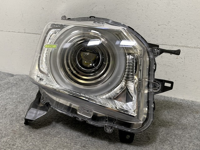 N-BOX/NBOX Nボックス JF3/JF4 純正 後期 右 ヘッドライト/ランプ LED レベライザー 刻印N1 STANLEY W3105 ホンダ(137387)
