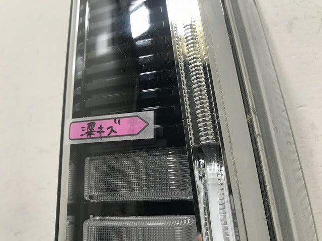 スペーシア カスタム/フレアワゴンカスタムスタイル MK53S/MM53S 純正 右 テールランプ/ライト/レンズ LED KOITO 220-5938M スズキ(137393)