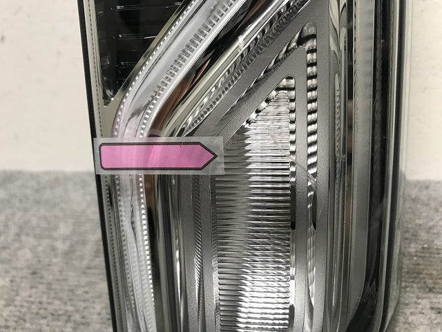 スペーシア カスタム/フレアワゴンカスタムスタイル MK53S/MM53S 純正 右 テールランプ/ライト/レンズ LED KOITO 220-5938M スズキ(137393)