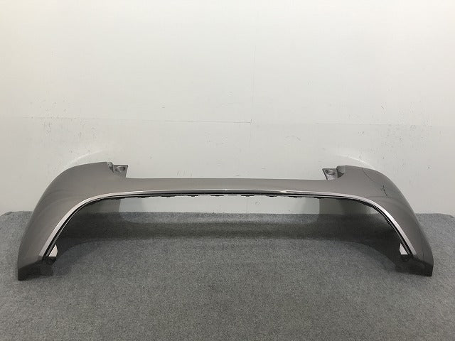 ヤリス/ハイブリッド KSP210/MXPA10/MXPA15/MXPH10/MXPH15 純正 リア バンパー 52159-K0010 アバンギャルドブロンズメタリック 4V8(137410)