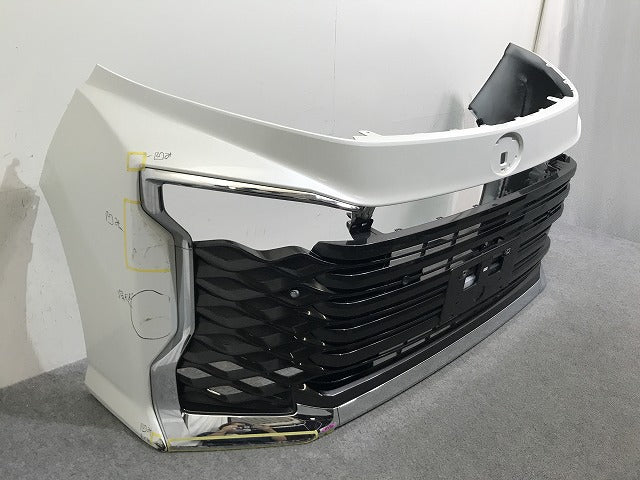 ヴォクシー/VOXY S-G/S-Z/90系/ZWR90W/ZWR95W/MZRA90W/MZRA95W 純正 フロント バンパー グリル付 52119-V1010 ホワイトパール 070(137471)