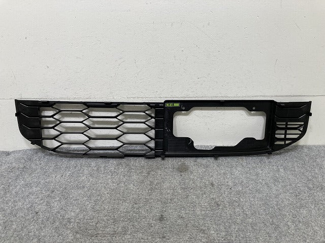 新品!eKスペース B11A 純正 後期 フロント ロア グリル 6402A472 6402A472 素地 三菱(137492)
