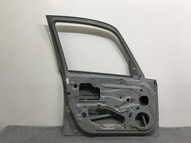 新品!SX4 YA11S/YB11S/YA41S/YB41S 左 フロント ドア 68002-80J10-X03 未塗装 スズキ(137493)