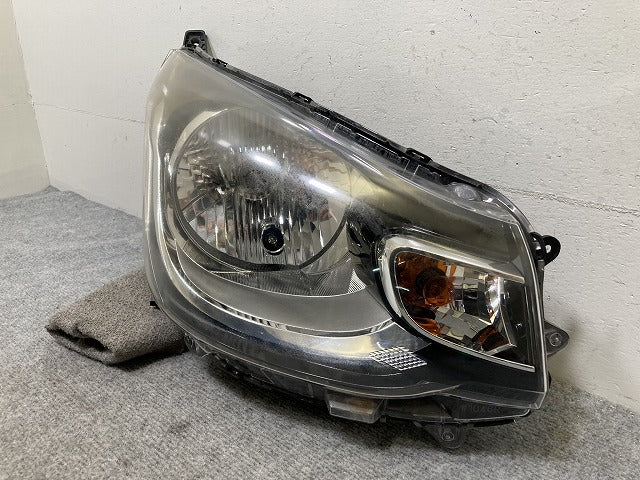 eKワゴン B11W 純正 右 ヘッドライト/ランプ ハロゲン レベライザー STANLEY W1046 三菱(137502)