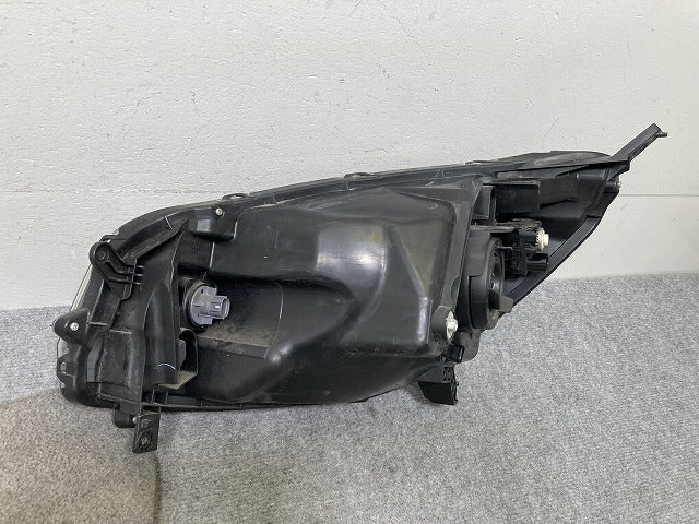 eKワゴン B11W 純正 右 ヘッドライト/ランプ ハロゲン レベライザー STANLEY W1046 三菱(137502)