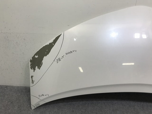 エスティマ アエラス ACR50W/ACR55W/GSR50W/GSR55W/AHR20W 純正 ボンネット/エンジンフード ホワイトパールクリスタルシャイン 070(137546)