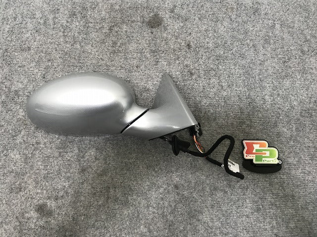 新品!5シリーズ E60 純正 右 ドアミラー 8線 61.13 8381239-05 51167893394 シルバー メタリック BMW(137556)