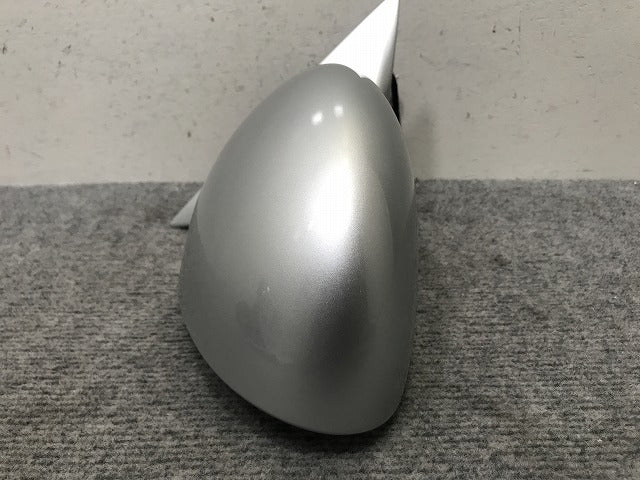 新品!5シリーズ E60 純正 右 ドアミラー 8線 61.13 8381239-05 51167893394 シルバー メタリック BMW(137556)