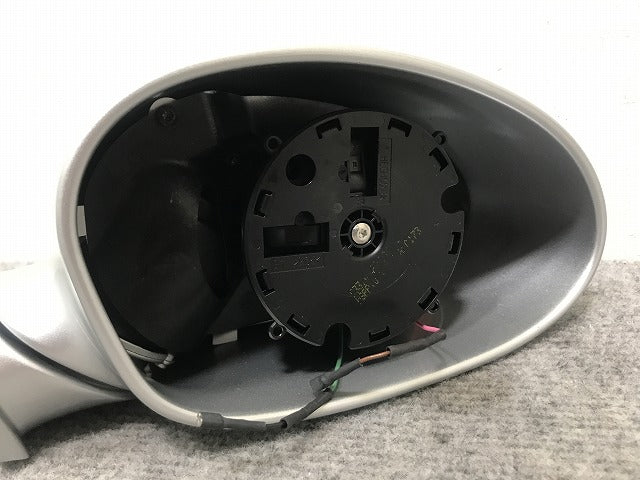 新品!5シリーズ E60 純正 右 ドアミラー 8線 61.13 8381239-05 51167893394 シルバー メタリック BMW(137556)