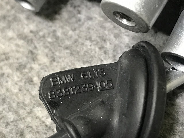 新品!5シリーズ E60 純正 右 ドアミラー 8線 61.13 8381239-05 51167893394 シルバー メタリック BMW(137556)