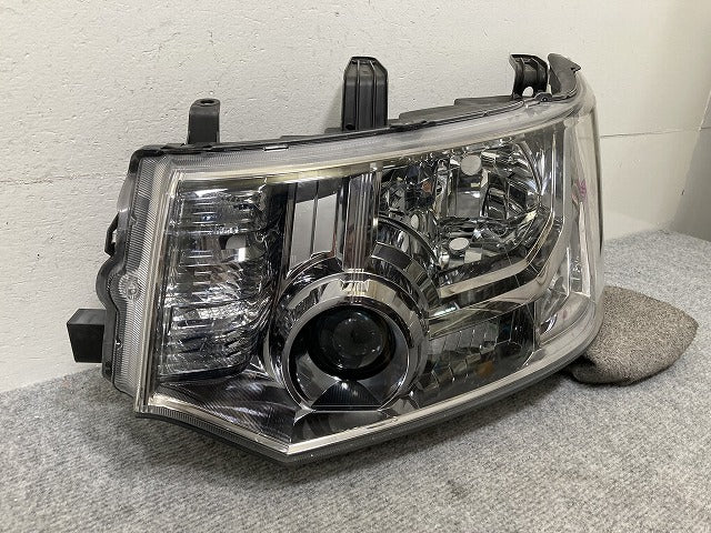 デリカD:5/D5 CV1W/CV2W/CV4W/CV5W 純正 前期 左 ヘッドライト/ランプ キセノン HID AFS無 レベライザー付 KOITO 100-87918 三菱(137561)