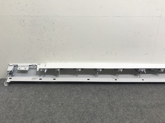 新品!XF X260 JB 純正 右 サイドステップ/サイドスカート GX63-101D56-A ホワイト ソリッド ジャガー(137568)