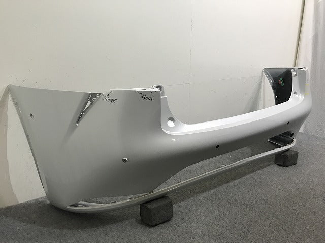 プリウス 60系/ZVW60/ZVW65/MXWH60/MXWH65/MXWH61 純正 リア バンパー 52159-47230 プラチナホワイトパールマイカ 089 トヨタ(137580)