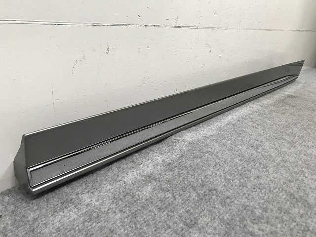 新車取り外し!LM/500h TAWH15W 純正 左 スライドドア サイドパネル 76916-V2030 ソニックチタニウム 1J7 レクサス(137591)