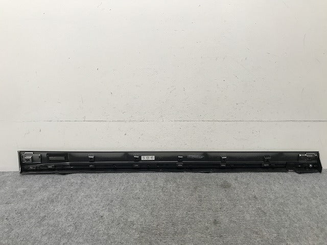 新車取り外し!LM/500h TAWH15W 純正 左 スライドドア サイドパネル 76916-V2030 ソニックチタニウム 1J7 レクサス(137591)