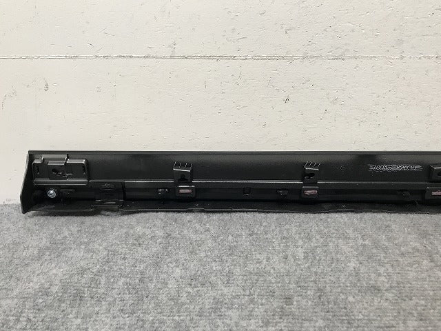 新車取り外し!LM/500h TAWH15W 純正 右 スライドドア サイドパネル 76915-V2030 ソニックチタニウム 1J7 レクサス(137592)