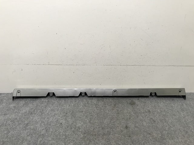 新車取り外し!LM/500h TAWH15W 純正 左 フロント ドア サイドパネル 76904-V2030/76914-V2030 ソニックチタニウム 1J7 レクサス(137593)