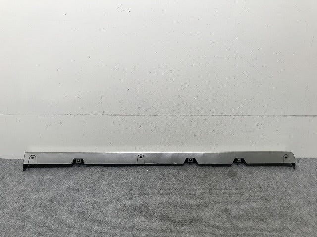 新車取り外し!LM/500h TAWH15W 純正 右 フロント ドア サイドパネル 76903-V2030/76913-V2030 ソニックチタニウム 1J7 レクサス(137594)