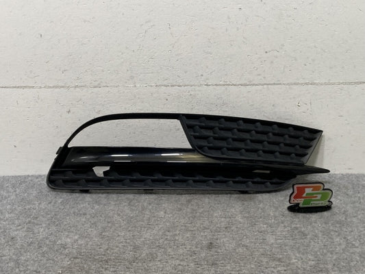 A5(B8) 8T系 純正 後期 右 フロント フォグカバー/フォグランプカバー 8T0 807 682 H/8T0807682H ブラック アウディ(137685)