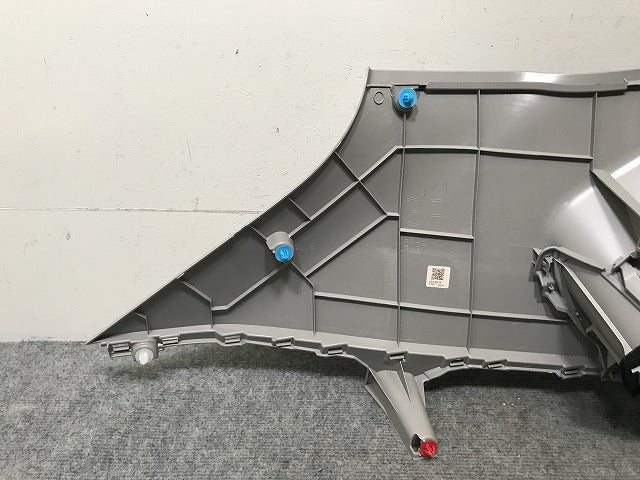 RAV4 MXAA52/MXAA54/AXAH52/AXAH54 純正 右 リア Cピラートリム/ルーフサイドインナーガーニッシュ 62470-42170 62470-42170-B0(137701)