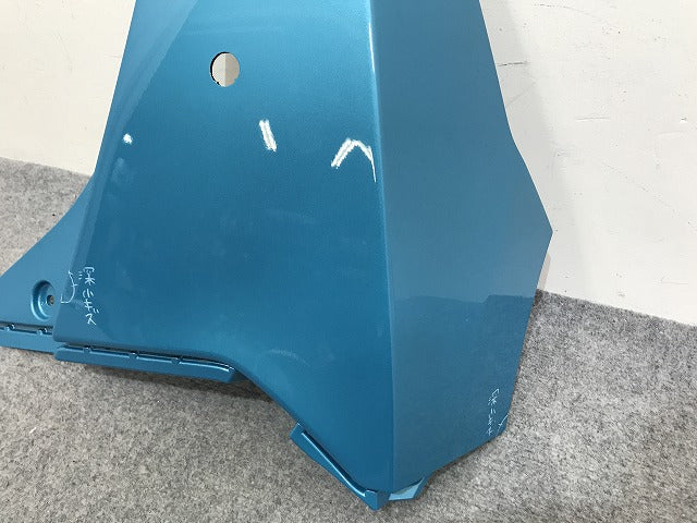 ルーミー/タンク/トール/ジャスティ M900A/S/F/M910A/S/F 純正 右 リア コーナーパネル/カバー 52552-B1020 ターコイズブルー B86(137711)