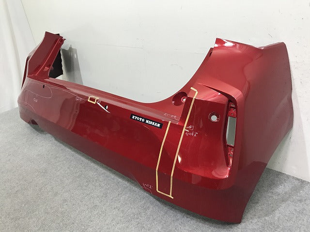 オーラ/AURA FE13/FSNE13 純正 リア バンパー 85022 6XL0H ガーネットレッド NBF 日産(137778)