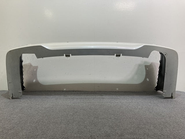 セレナ/ハイウェイスター C27/GFC27/GFNC27 e-POWER/HFC27 純正 後期 リア バンパー 85022 5TT6H ブリリアントホワイトパール QAB(137885)