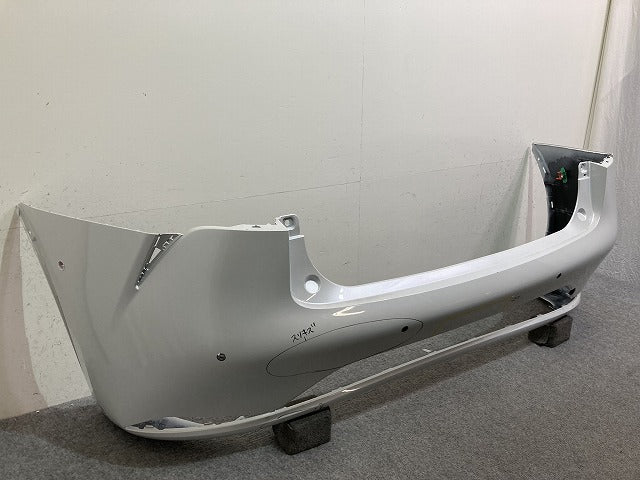 プリウス 60系/ZVW60/ZVW65/MXWH60/MXWH65/MXWH61 純正 リア バンパー 52159-47230 プラチナホワイトパールマイカ 089 トヨタ(137910)