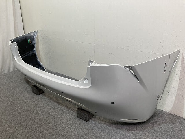 プリウス 60系/ZVW60/ZVW65/MXWH60/MXWH65/MXWH61 純正 リア バンパー 52159-47230 プラチナホワイトパールマイカ 089 トヨタ(137911)