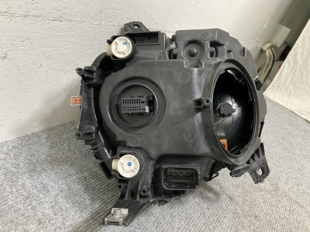 ミニ クーパー F55/F56 純正 前期 左 ヘッドライト/ランプ LED VALEO 63.11-7472227-01 MINI(138032)