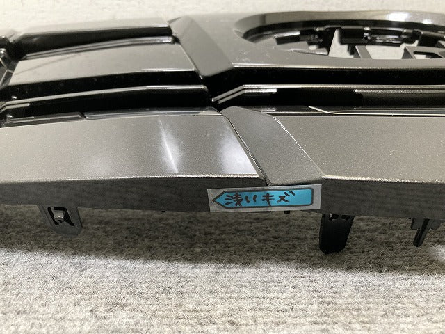 新車取り外し!アルファード 40系/AGH40W/AGH45W AAHH40W/AAHH45W 純正 フロントグリル/ラジエーターグリル カメラ穴付 53111-V2010(138081)