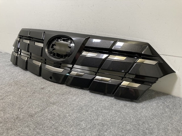 新車取り外し!アルファード 40系/AGH40W/AGH45W AAHH40W/AAHH45W 純正 フロントグリル/ラジエーターグリル カメラ穴付 53111-V2010(138082)