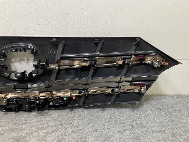 新車取り外し!アルファード 40系/AGH40W/AGH45W AAHH40W/AAHH45W 純正 フロントグリル/ラジエーターグリル カメラ穴付 53111-V2010(138082)