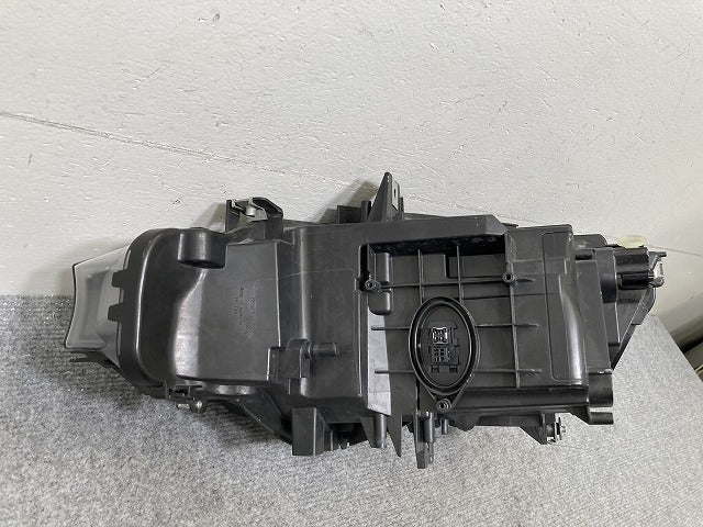 3シリーズ F30/F31 純正 前期 右 ヘッドライト/ランプ キセノン HID AFS無 ZKW 63.11-7 259 548 BMW(138089)