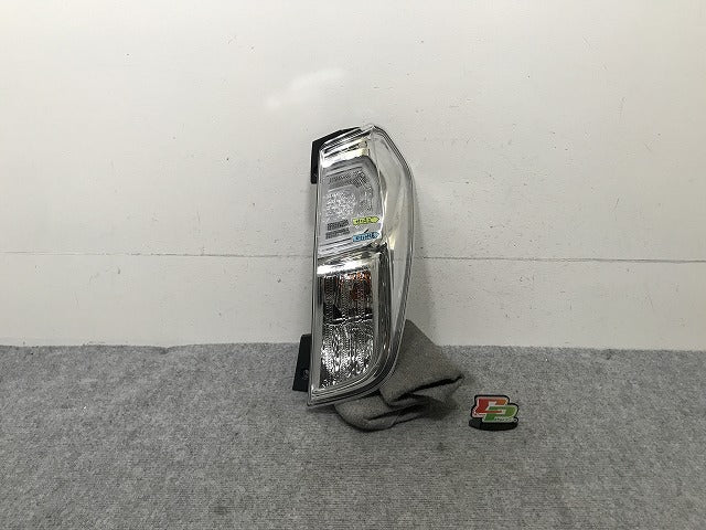 デイズ ルークス ハイウェイスター/eKスペース カスタム/B21A/B11A 純正 右 テールランプ/ライト/レンズ LED IMASEN 1146-399 日産(138098)