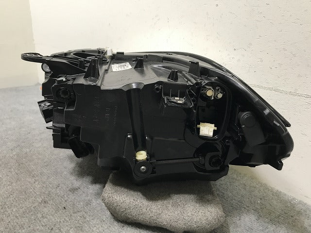 1シリーズ F40 純正 右 ヘッドライト/ランプ LED VALEO 63.11-9448098-11/6311944809811 BMW(138103)
