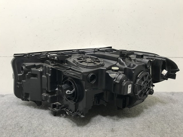 ジャンク!5シリーズ G30/G31 純正 右 ヘッドライト/ランプ LED 7 214 964-03/7214964-03 BMW(138105)