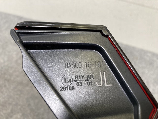 カローラ クロス ZSG10/MXGA10 ZVG11/ZVG15/ZVG13/ZVG16 純正 左 フィニッシャーランプ/テールランプ LED 刻印JL HASCO 16-181(138113)