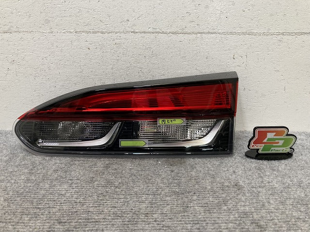 カローラ クロス ZSG10/MXGA10 ZVG11/ZVG15/ZVG13/ZVG16 純正 右 フィニッシャーランプ/テールランプ LED 刻印NR HASCO 16-181(138114)