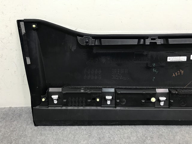 ヴォクシー/ノア Si/ZS 80系/ZRR80W/ZRR85W HV/ZWR80W 純正 右 フロント ドア サイドパネル 76903-28160/76913-28130 221 トヨタ(138127)