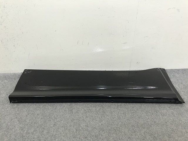 ヴォクシー/ノア Si/ZS 80系/ZRR80W/ZRR85W HV/ZWR80W 純正 右 フロント ドア サイドパネル 76903-28160/76913-28130 ブラック 202(138195)