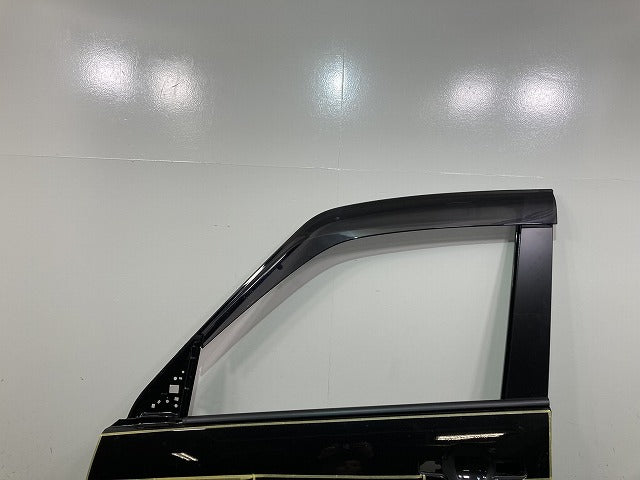 セレナ X/XV/C28/NC28 e-POWER/GC28 純正 左 フロント ドア バイザー付 ダイヤモンドブラック G41 日産(138218)