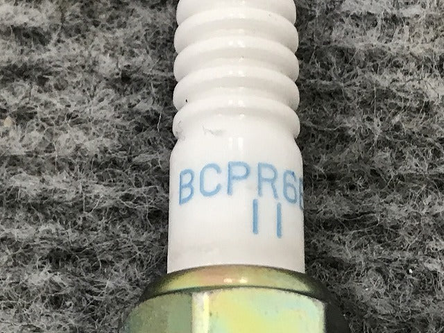 新品!セドリック/グロリア/ブルーバード/フェアレディZ/スカイライン/シルビア 等 NGK スパークプラグ BCPR6ES-11 日産(138290)