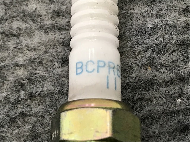 新品!セドリック/グロリア/ブルーバード/フェアレディZ/スカイライン/シルビア 等 NGK スパークプラグ BCPR6ES-11 日産(138291)