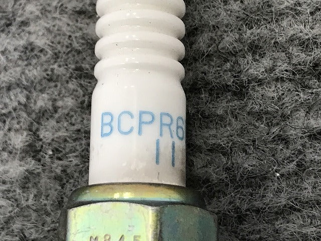 新品!セドリック/グロリア/ブルーバード/フェアレディZ/スカイライン/シルビア 等 NGK スパークプラグ BCPR6ES-11 日産(138294)