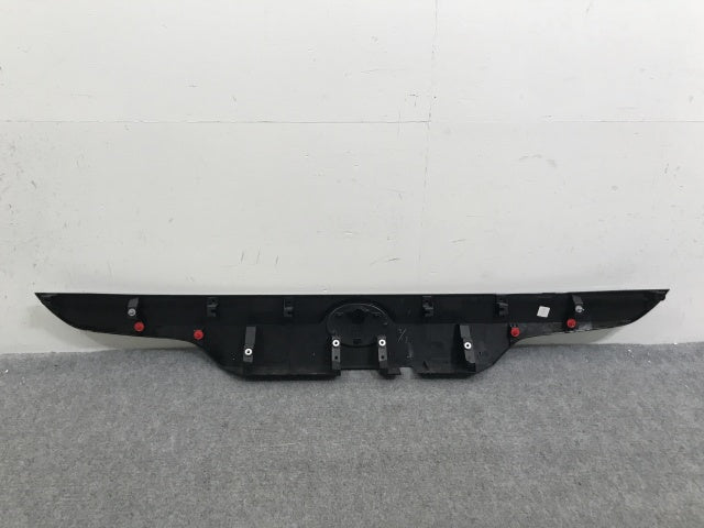 ノア NOAH 90系/MZRA90W/MZRA95W ハイブリッド/ZWR90W/ZWR95W 純正 リア ガーニッシュ 76801-V1010/76811-V1010 ブラック ソリッド(138317)