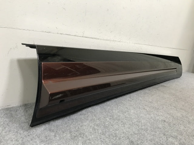ヴェゼル/VEZEL RV3/RV4/RV5/RV6 純正 右 フロント ドア サイドパネル/ガーニッシュ 純正OP 75312-3M0-J0 ブラウン YR633P ホンダ(138357)