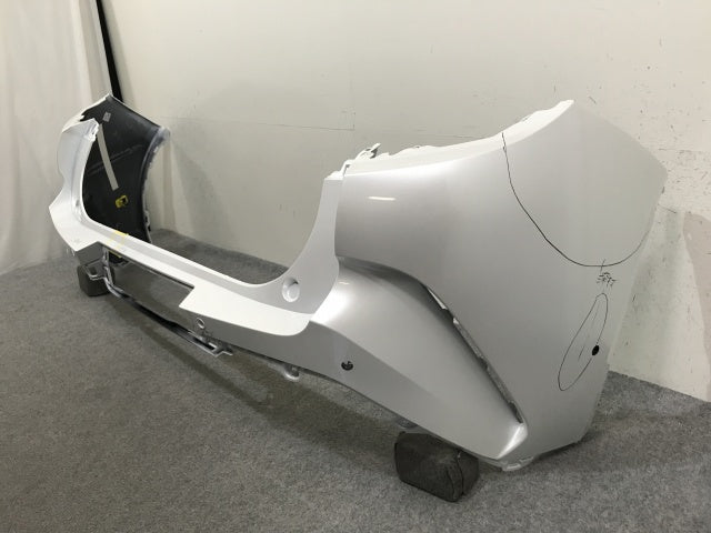 新車取り外し!クラウン スポーツ AZSH36W 純正 リア バンパー 52159-30B30 プレシャスホワイトパール 090 トヨタ(138361)